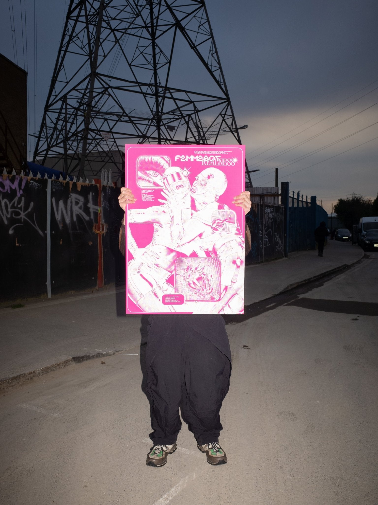 Femmebot Realness - Leon Davis - FORGET ABOUT WHITE WALLS