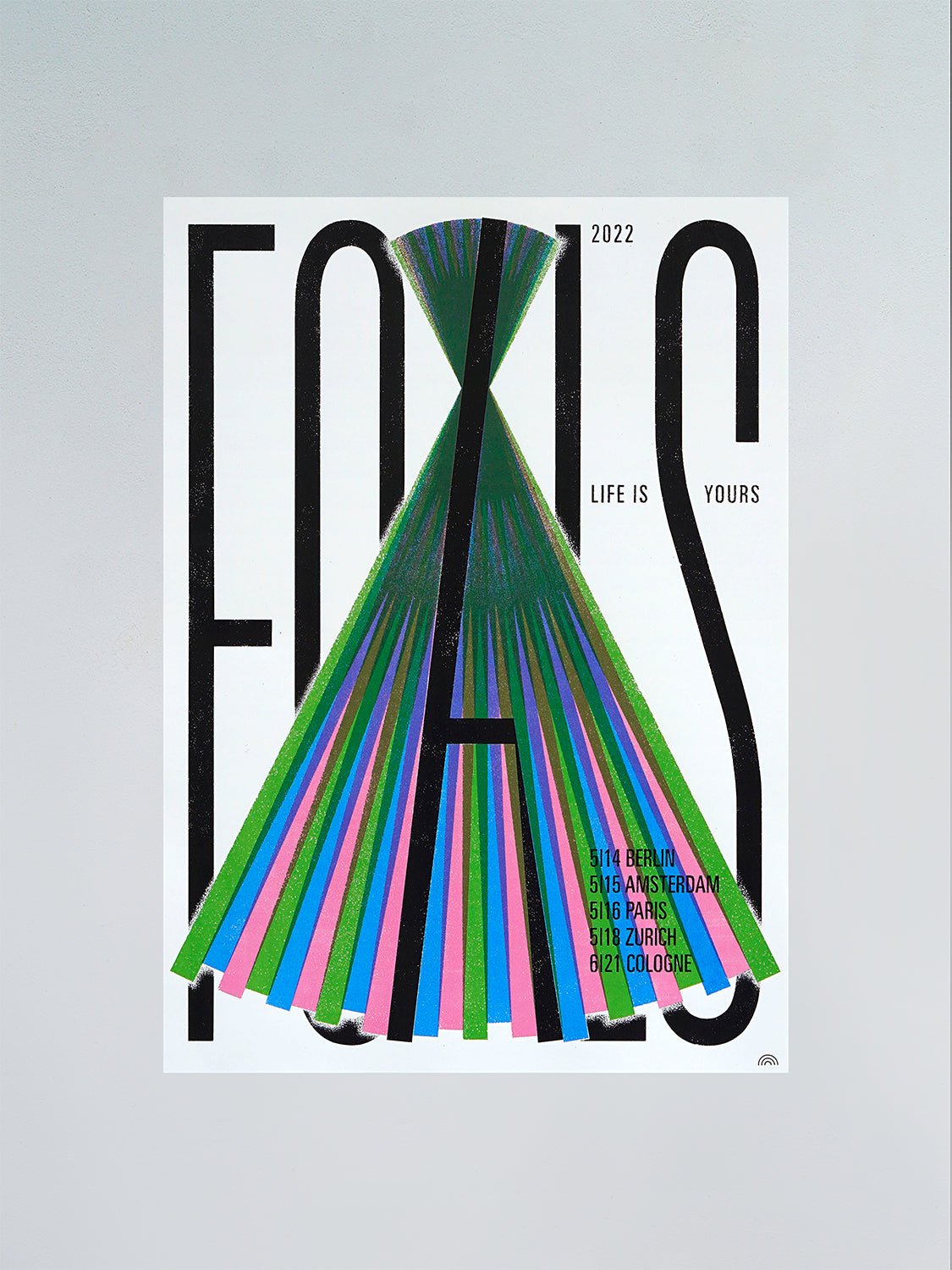 Foals - Falk Schwalbe - FORGET ABOUT WHITE WALLS