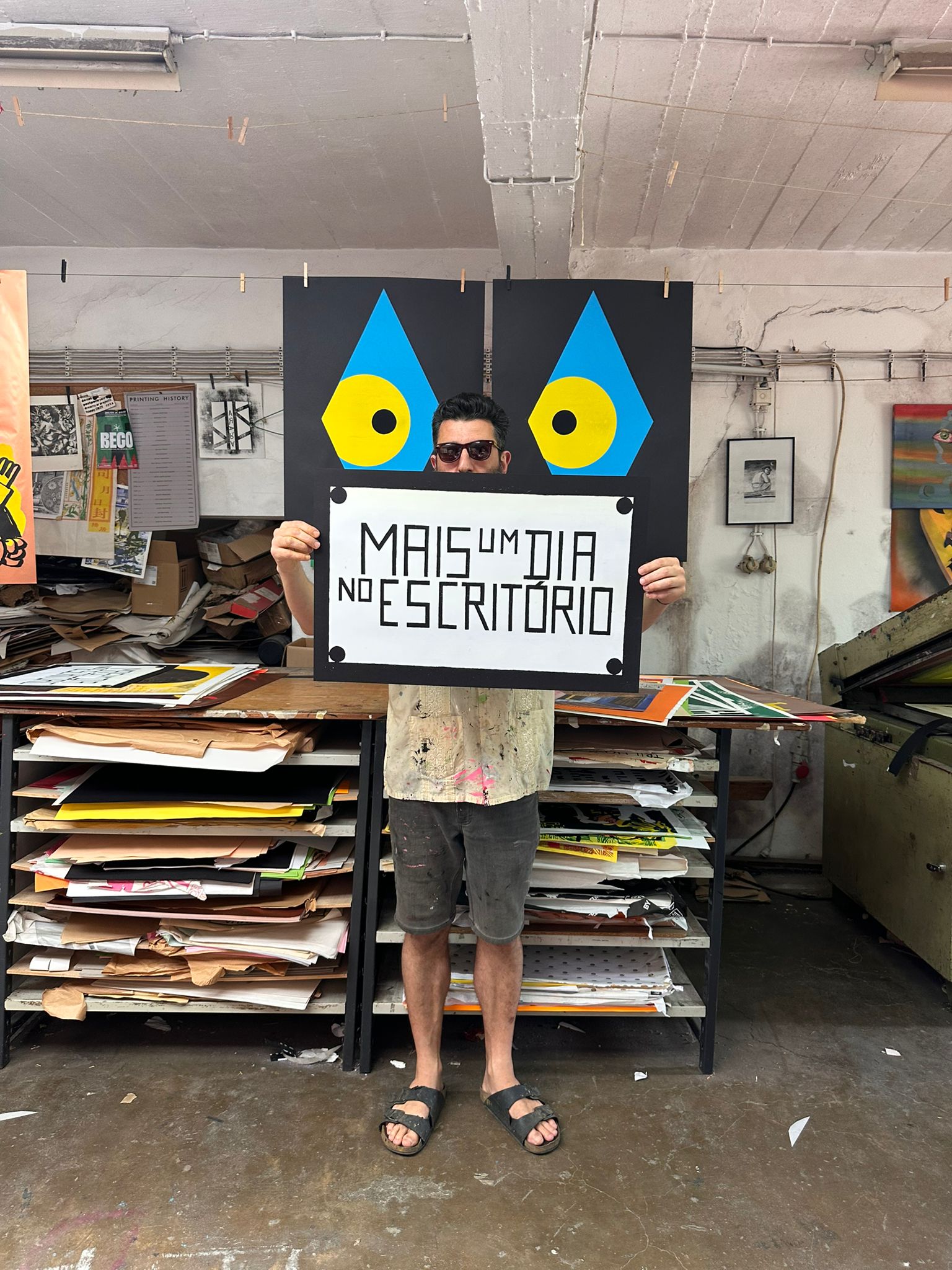 MIGUEL CARNEIRO ANOTHER DAY AT THE OFFICE - Officina Arara - FORGET ABOUT WHITE WALLS