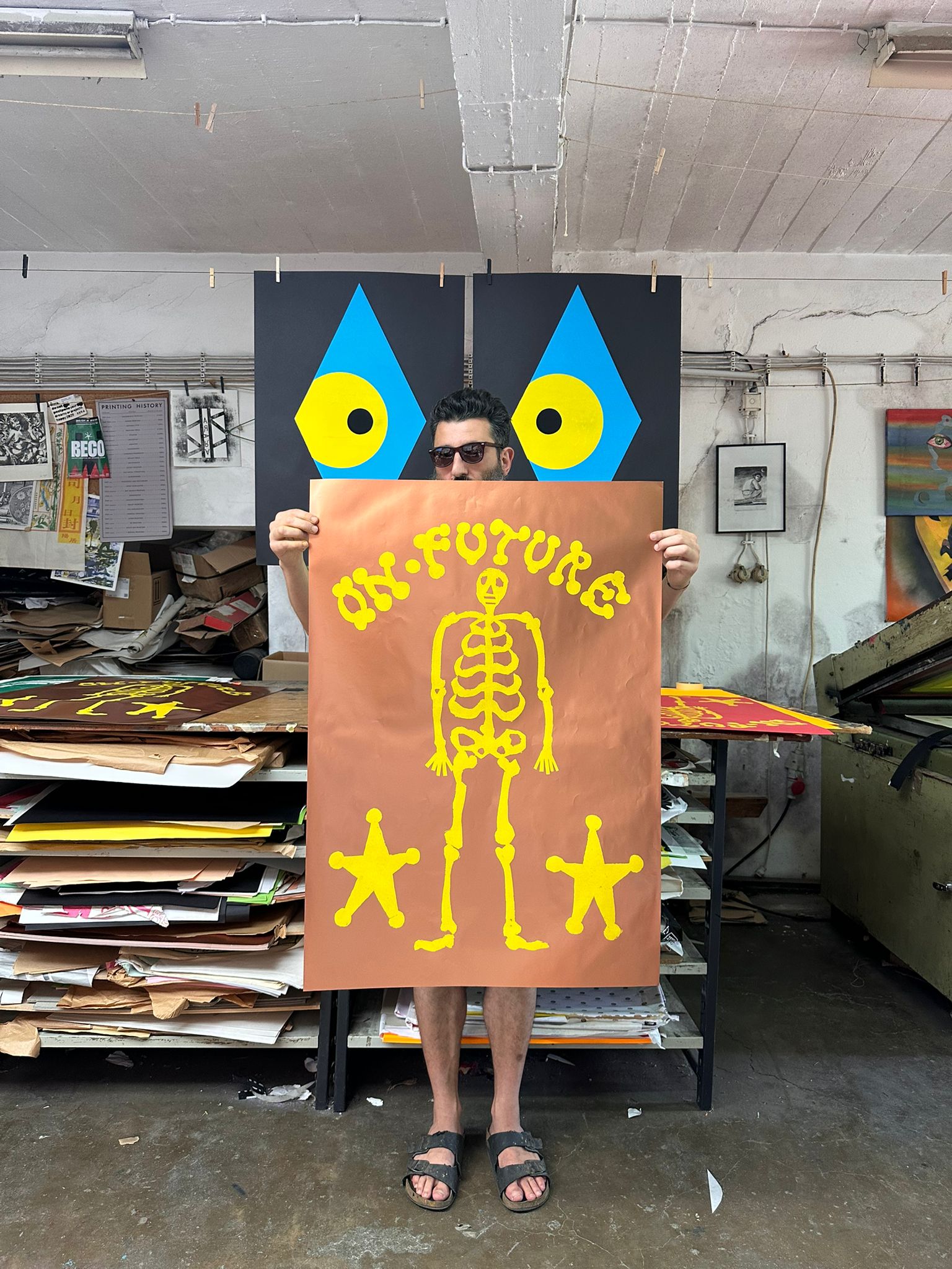 ON FUTURE Nicola Bracci - Officina Arara - FORGET ABOUT WHITE WALLS