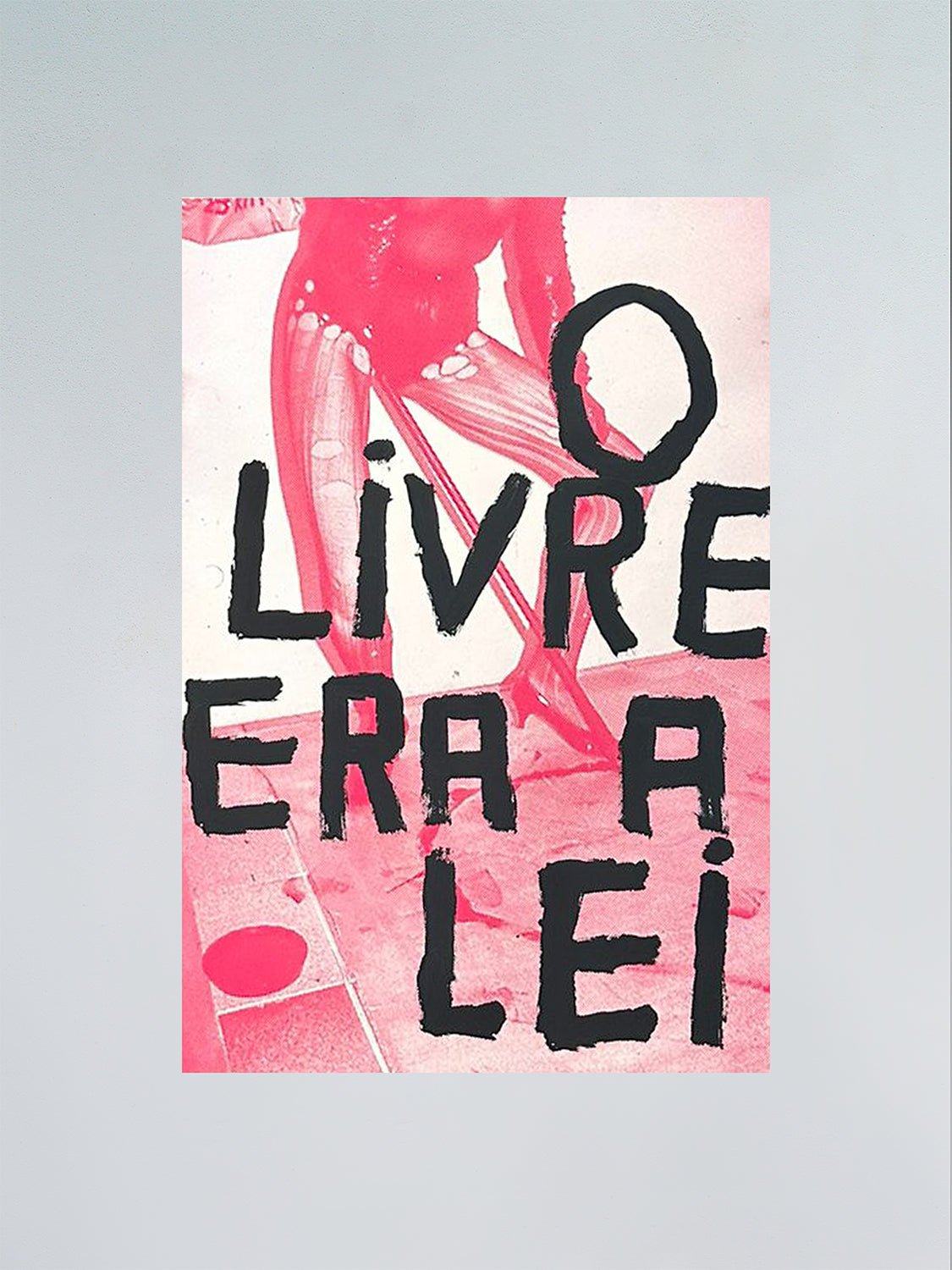 PERFORMANCE (WITH TEXT) - Officina Arara - FORGET ABOUT WHITE WALLS