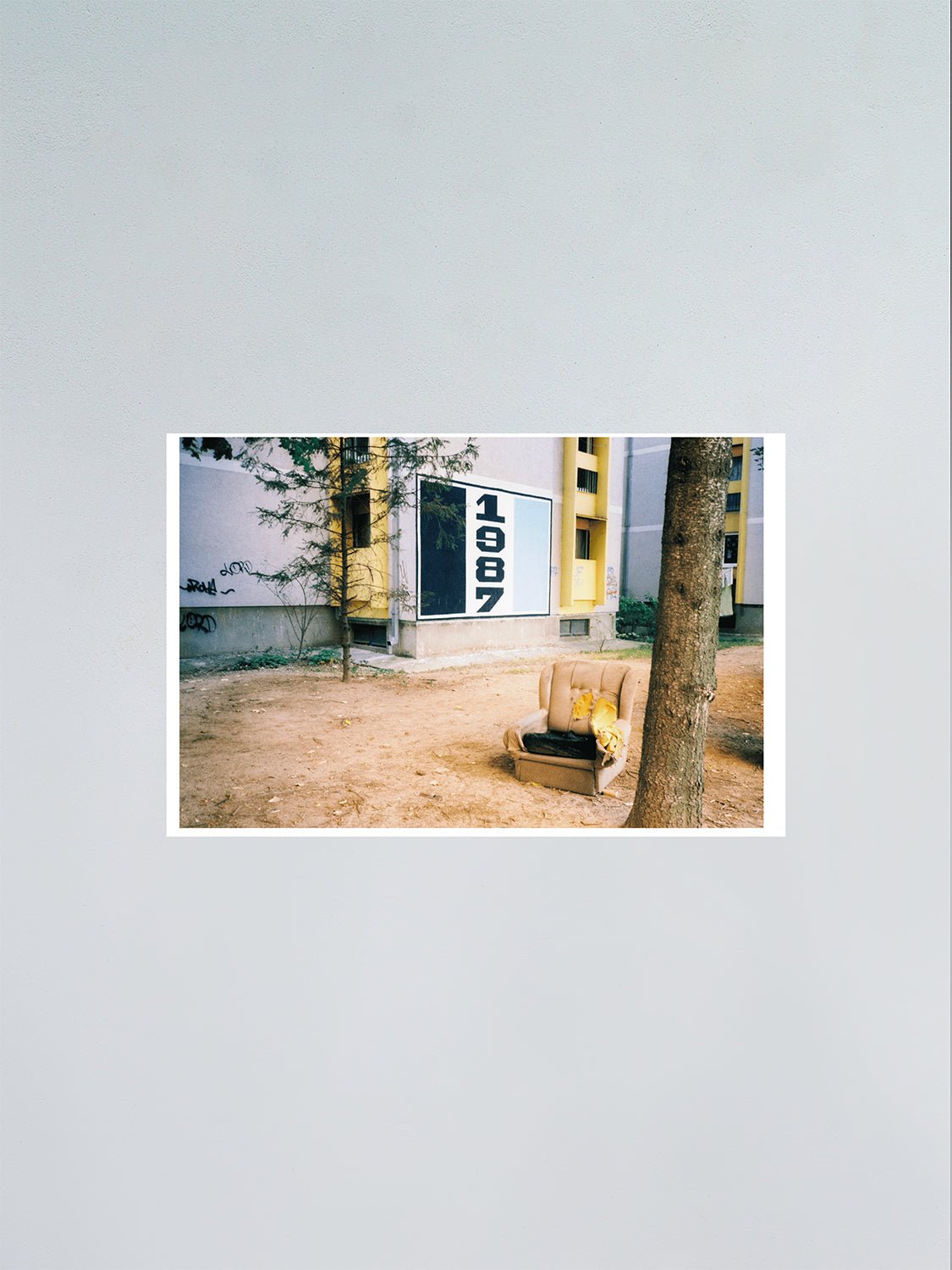 Untitled - F.A.W.W Gallery - Forget About White Walls