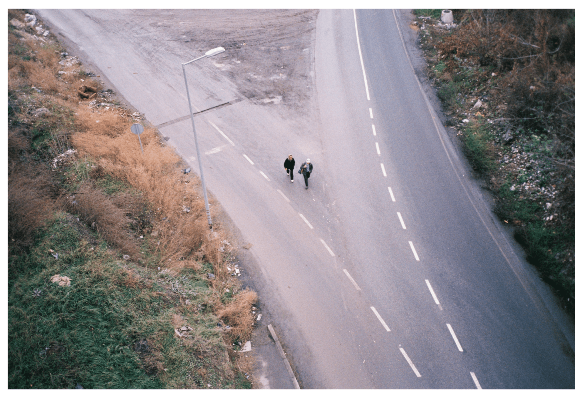 Untitled - F.A.W.W Gallery - FORGET ABOUT WHITE WALLS