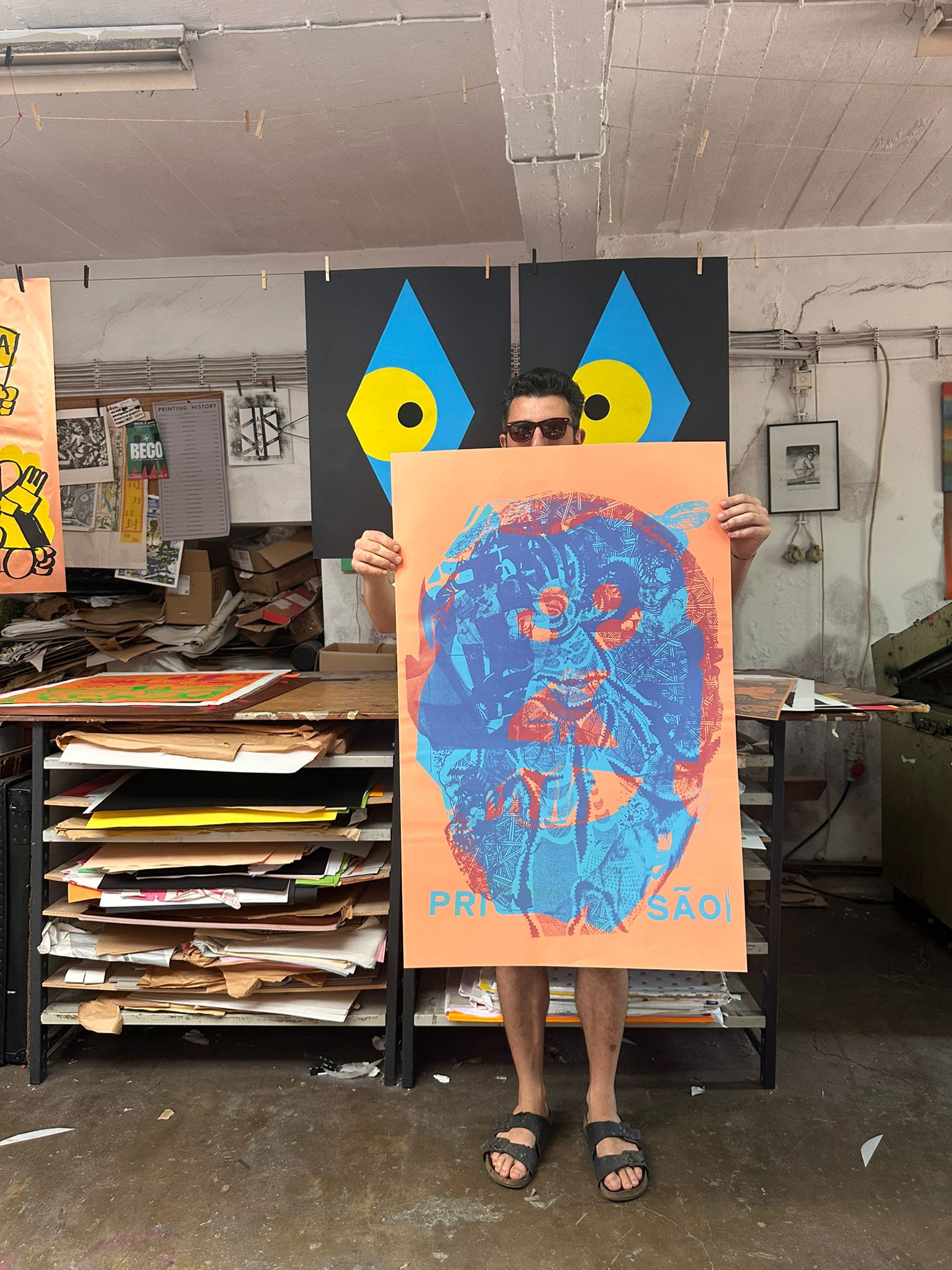 VASJA LEBARIC - PRISÃO - Officina Arara - FORGET ABOUT WHITE WALLS