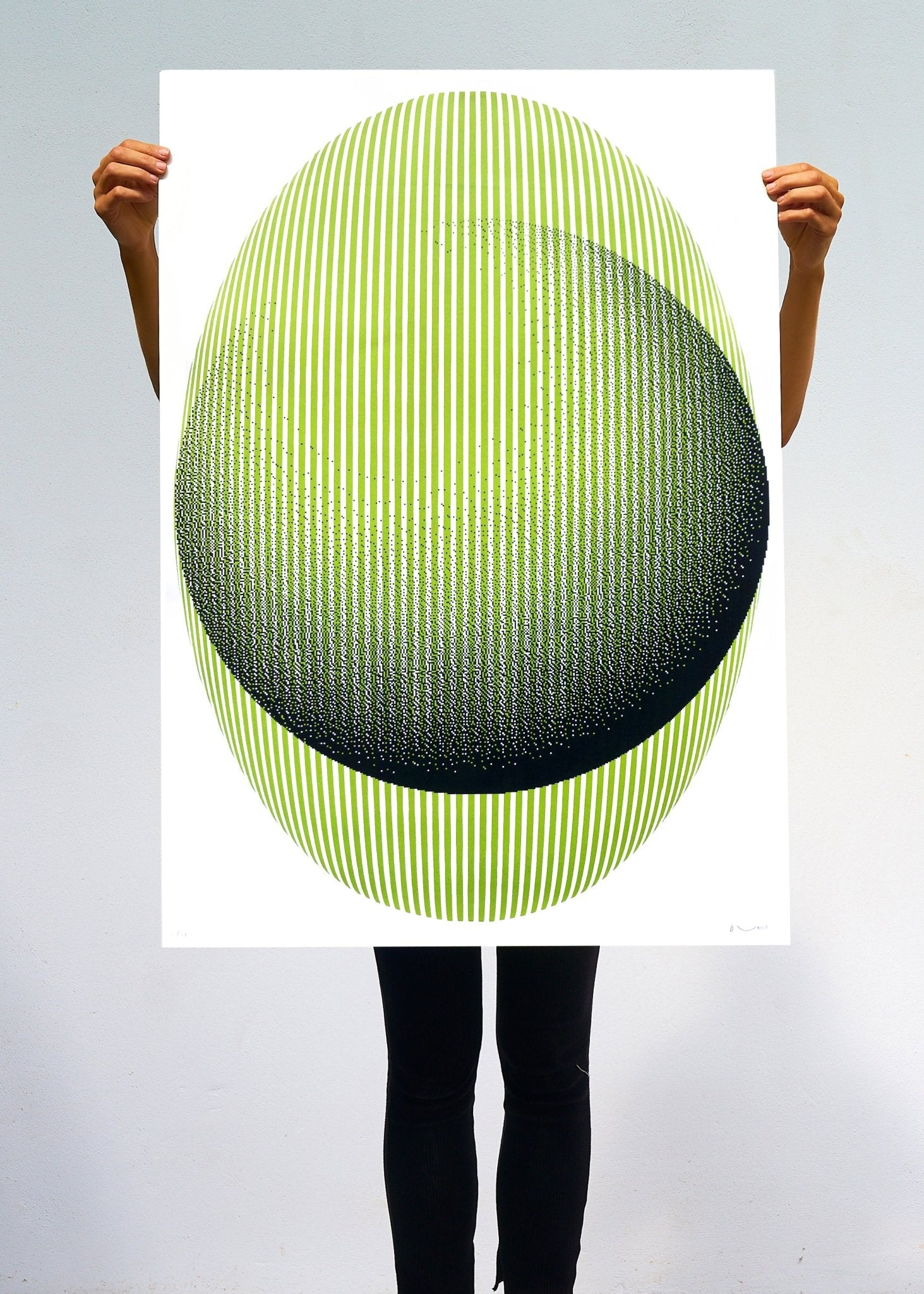 Bulging Big Ball - Dunja Jankovic - FORGET ABOUT WHITE WALLS