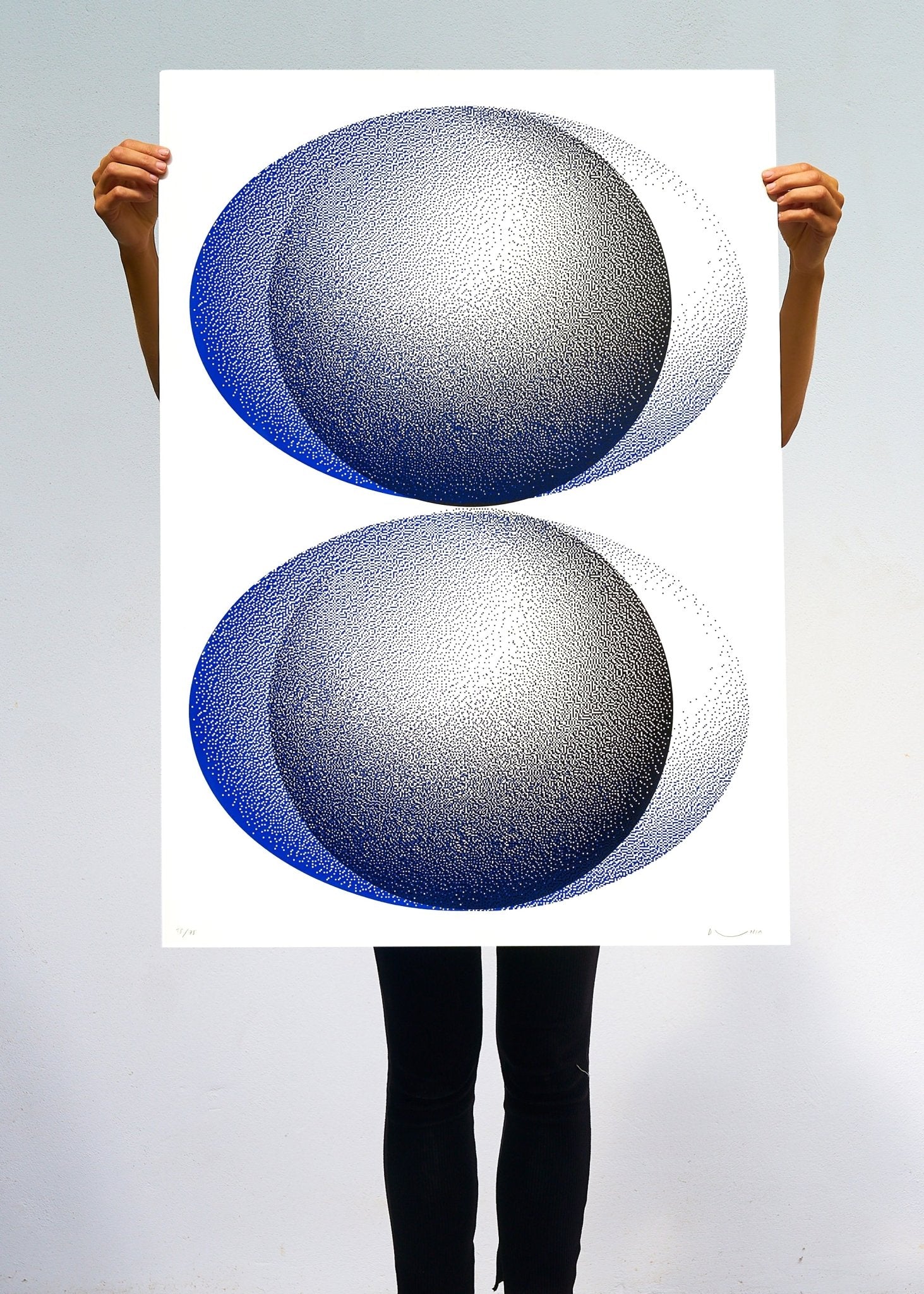 Eye Balls - Dunja Jankovic - FORGET ABOUT WHITE WALLS