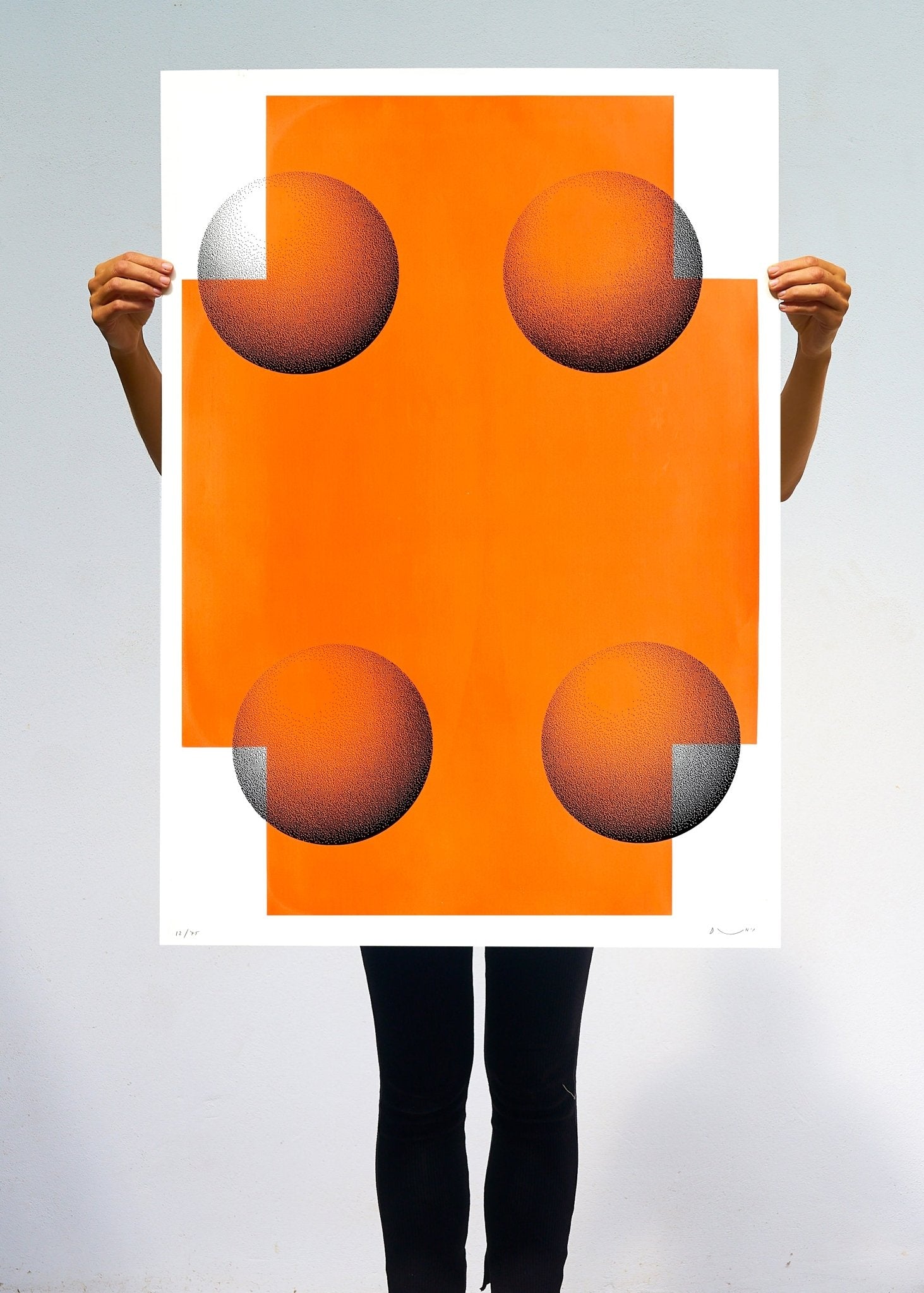 Balls On - Dunja Jankovic - FORGET ABOUT WHITE WALLS