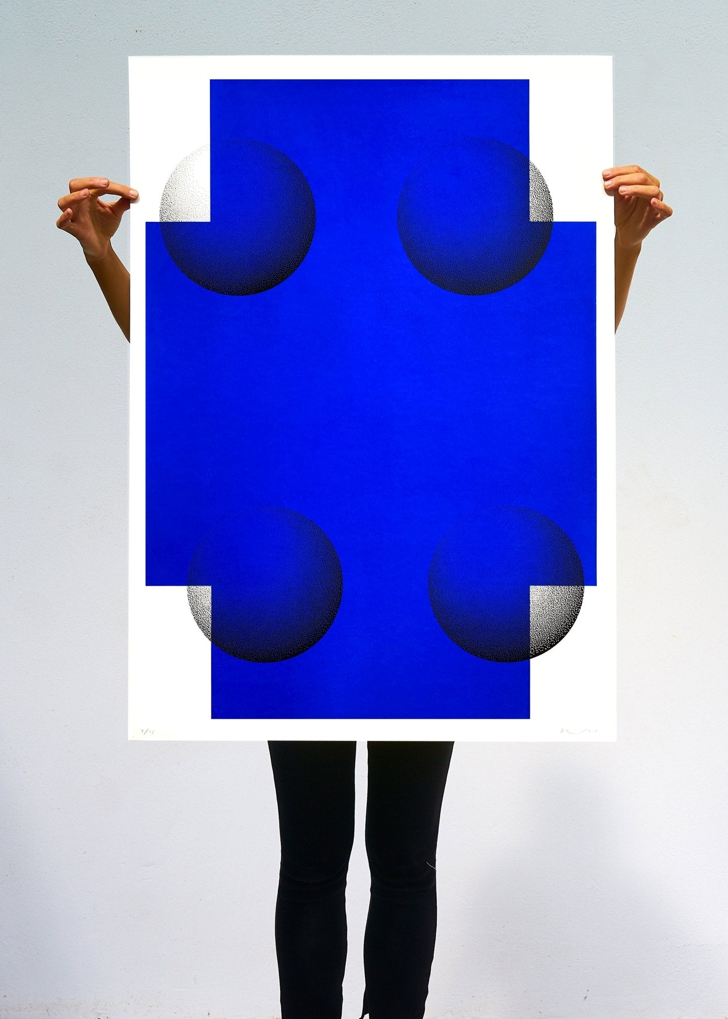 Balls On - Dunja Jankovic - FORGET ABOUT WHITE WALLS