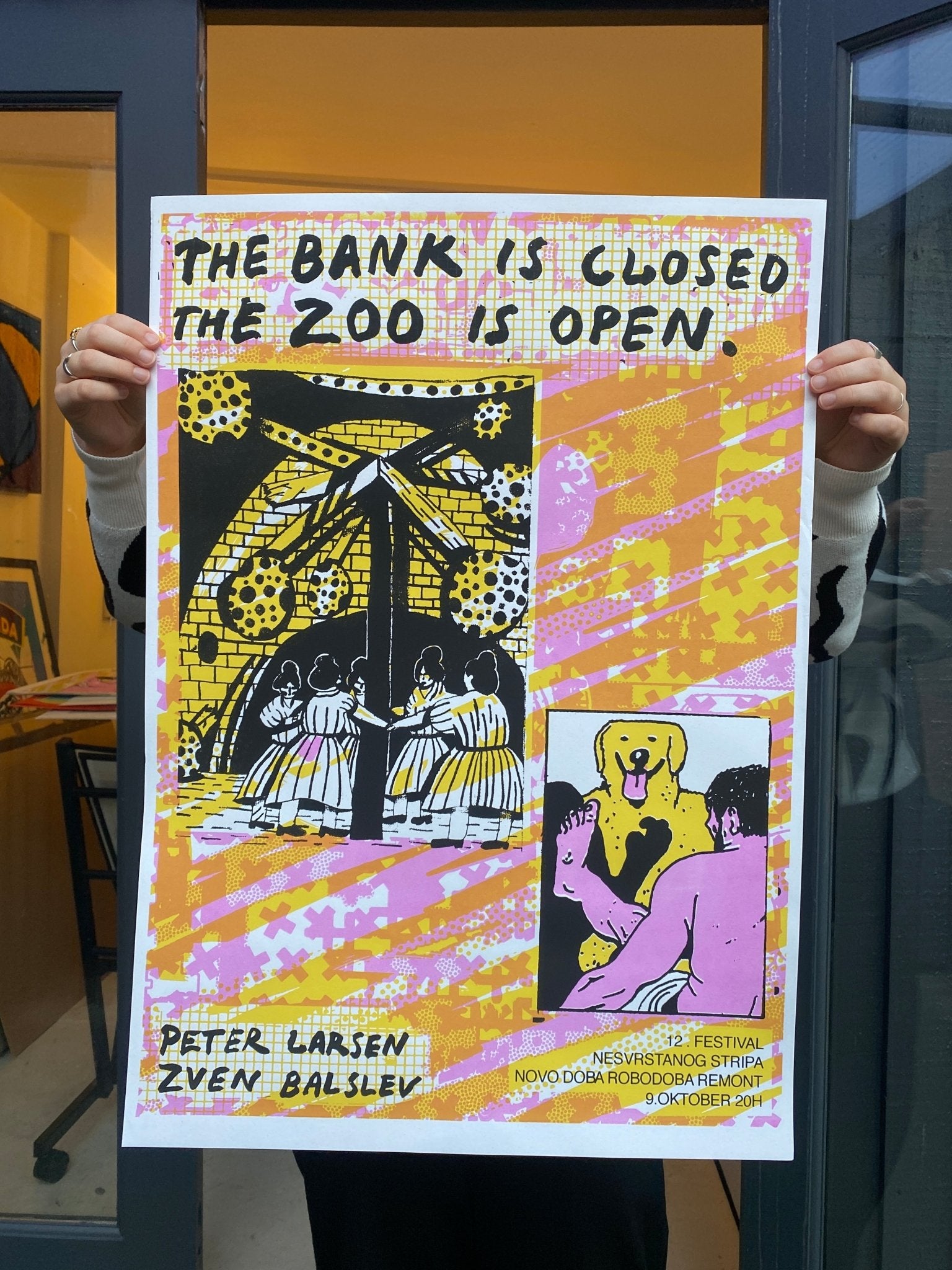The Bank is Closed, the zoo is open - Matrijarsija - FORGET ABOUT WHITE WALLS
